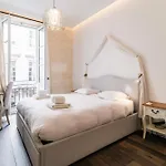 Apartment Chateau Trompette Tourny *