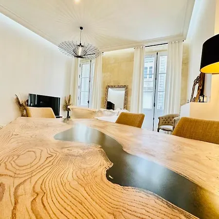 Apartment Chateau Trompette Tourny *