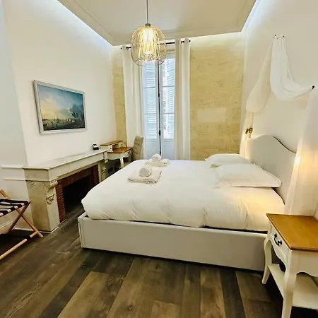 Chateau Trompette Tourny 보르도