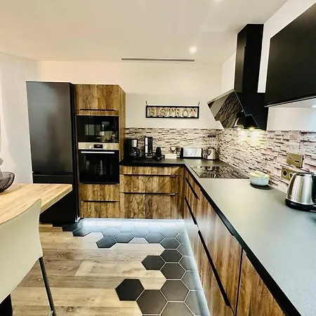 Chateau Trompette Tourny 보르도