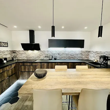 Chateau Trompette Tourny 보르도